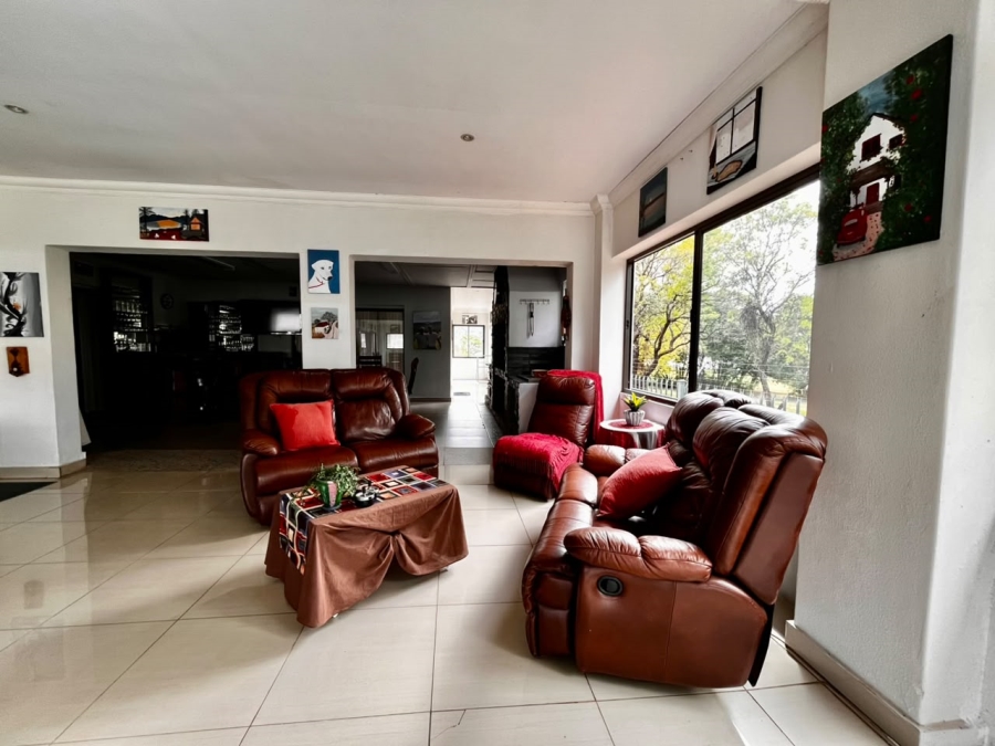 4 Bedroom Property for Sale in Buffelsfontein A H North West